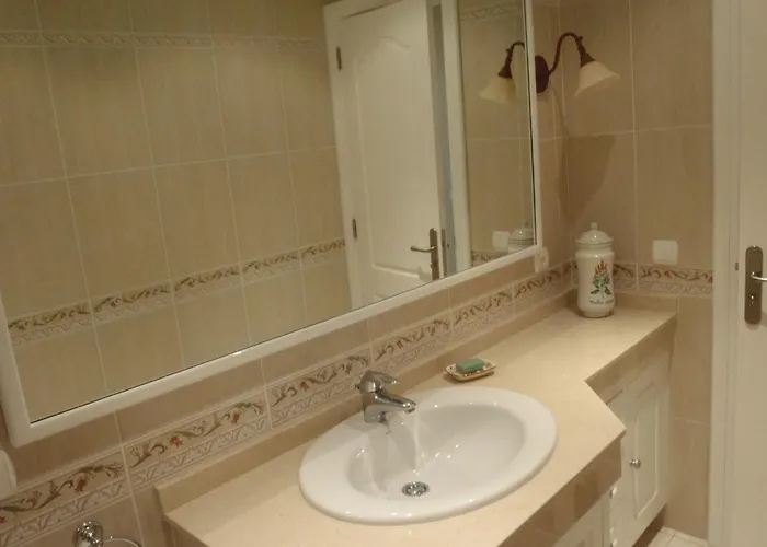 Luxurioese Mit Sonnenterrasse By Interhome Apartman *